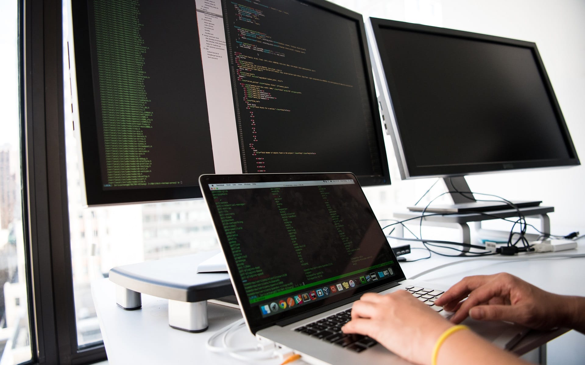 Network management experts at work